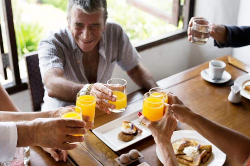 desayuno en compañía